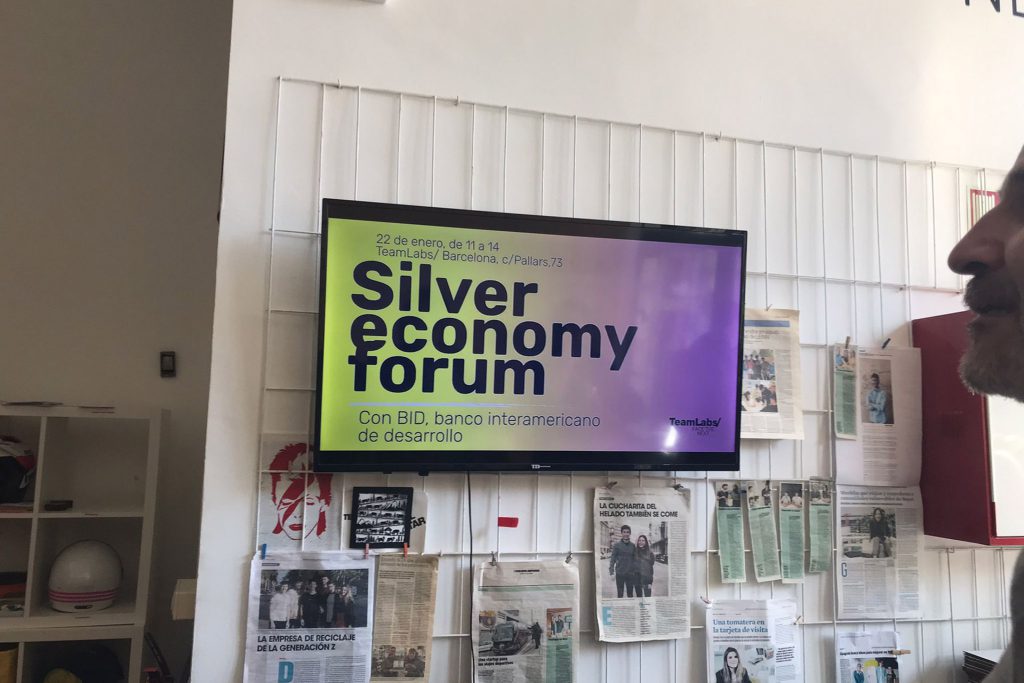 IDB and Partners Commit to Developing the Silver Economy (IDB)